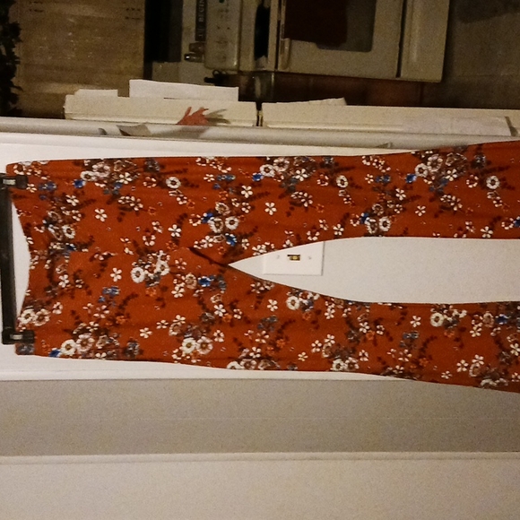 Full Circle Trends Size Large. Stretchy Pants.👖 NWOT. - Picture 3 of 4